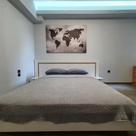 Athonos Apartment