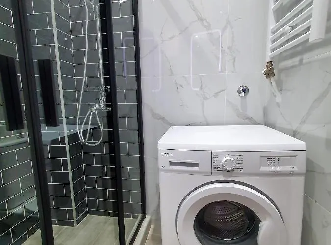 Athonos * 塞萨洛尼基